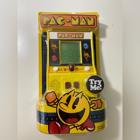 PAC-MAN 6” Video Game - Old School Vintage Arcade Style - Mini Micro Desk Top - Picture 1 of 9
